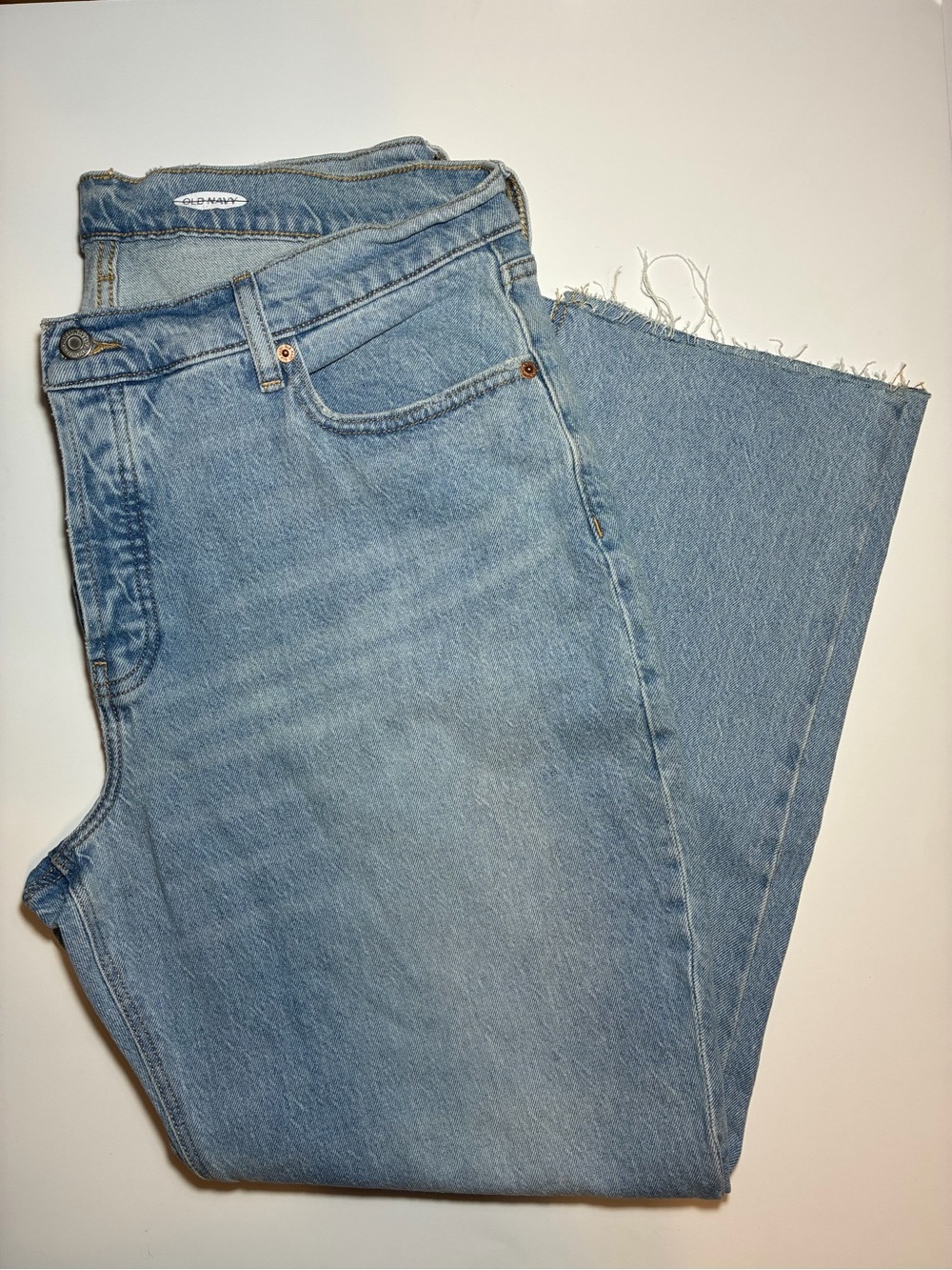 Old Navy Light Blue Wide Leg Jeans - Raw Hem